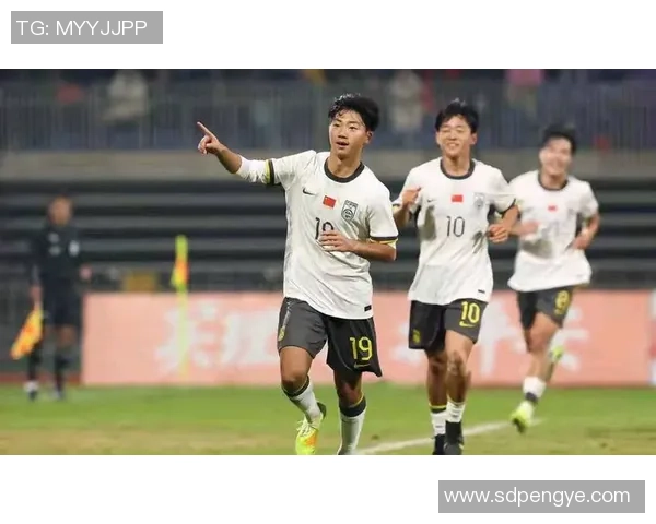 我国U16男足虽已两连胜，但确定小组第一仍需做好两点